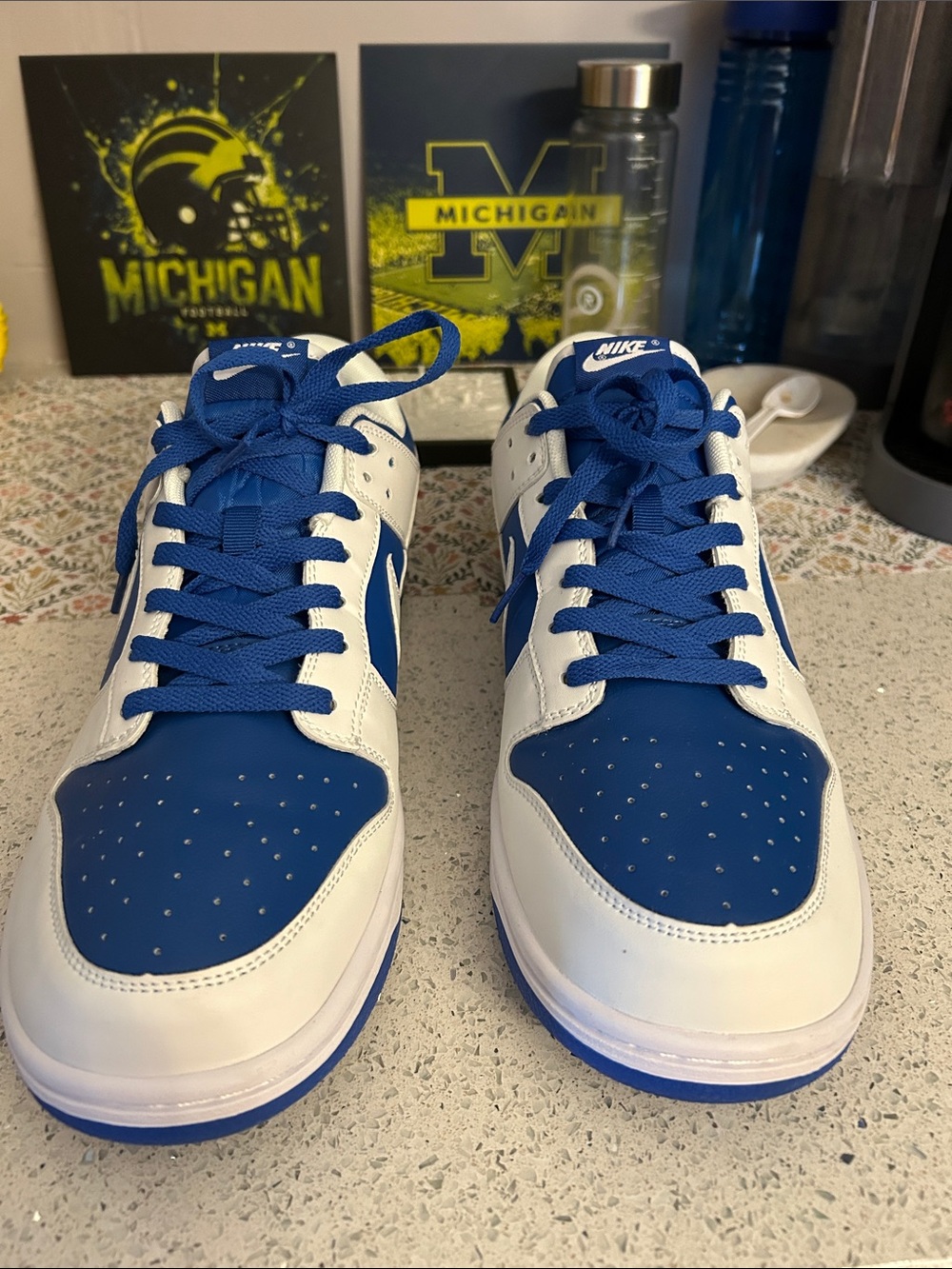 Nike Men’s Low-Top Sneakers - White & Royal Blue
